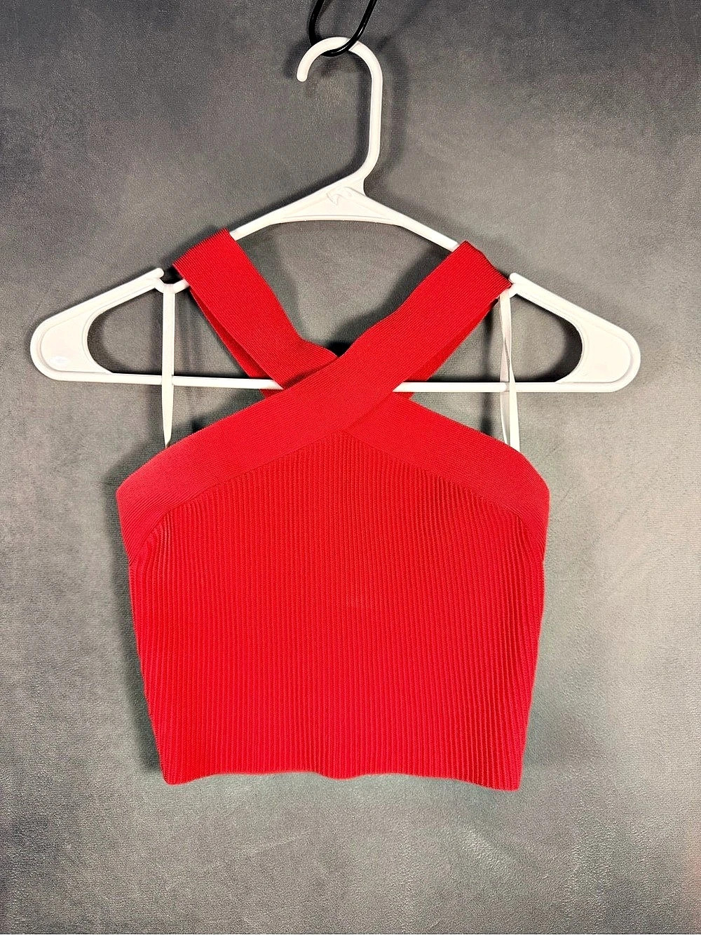 Babaton Sculpt Knit Criss Cross Halter Cropped Tank Pink Size Small